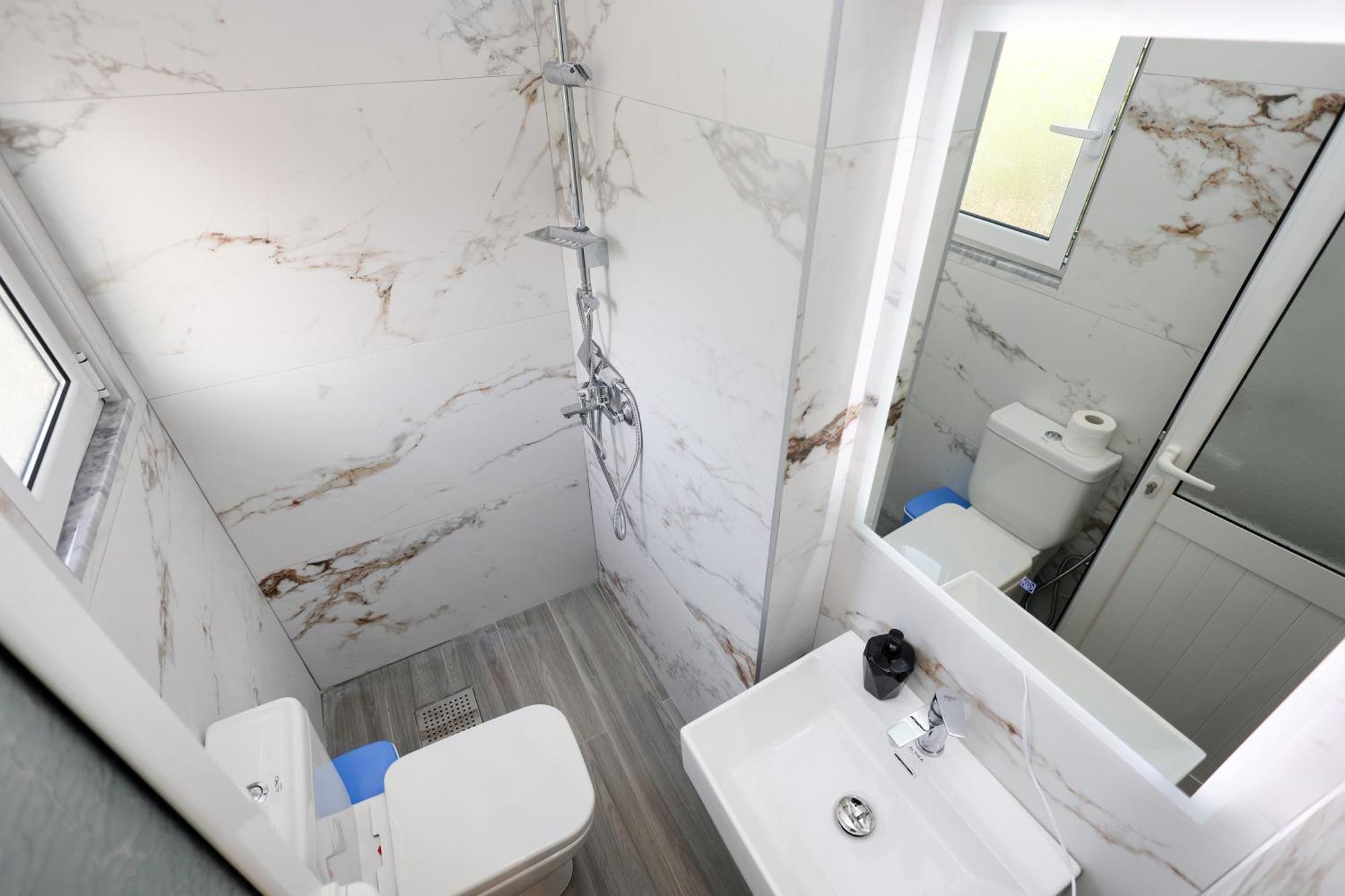 Guesthouse Noke Berat Eksteriør billede