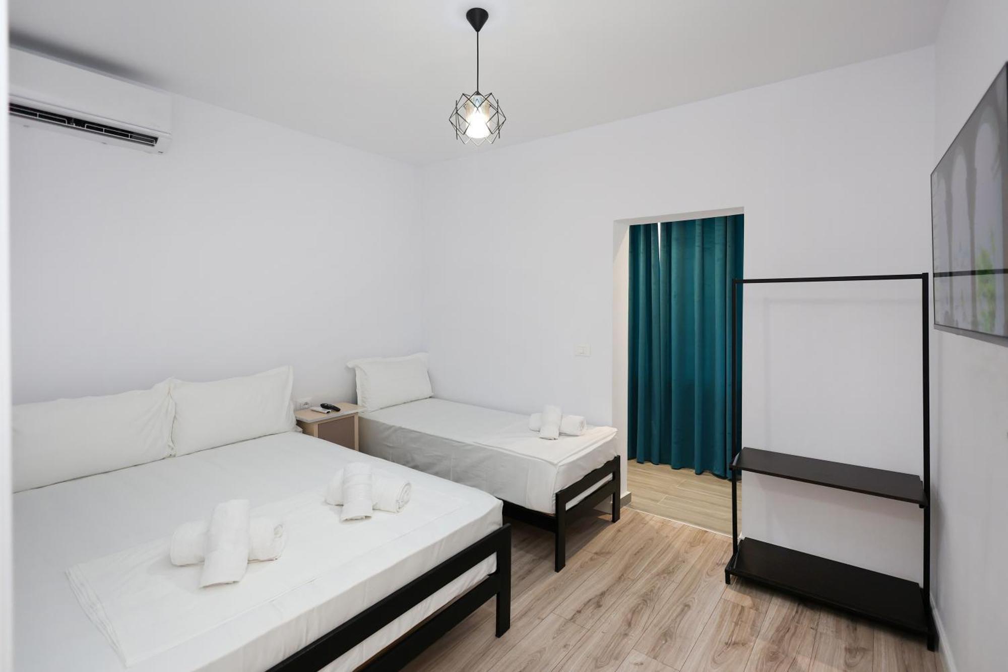 Guesthouse Noke Berat Eksteriør billede